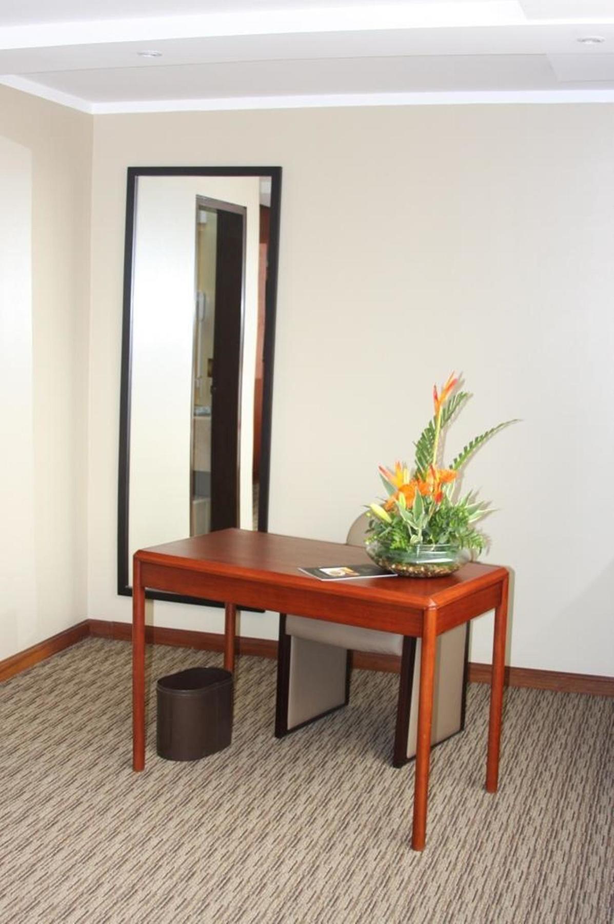 Akros By Bluebay Quito Exterior foto